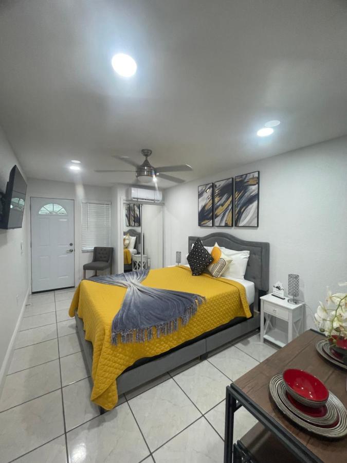 Tranquilo Y Fantastico Apartamento Cerca De Playas Y Areopuerto Tampa Esterno foto