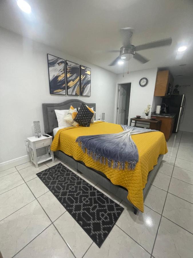 Tranquilo Y Fantastico Apartamento Cerca De Playas Y Areopuerto Tampa Esterno foto